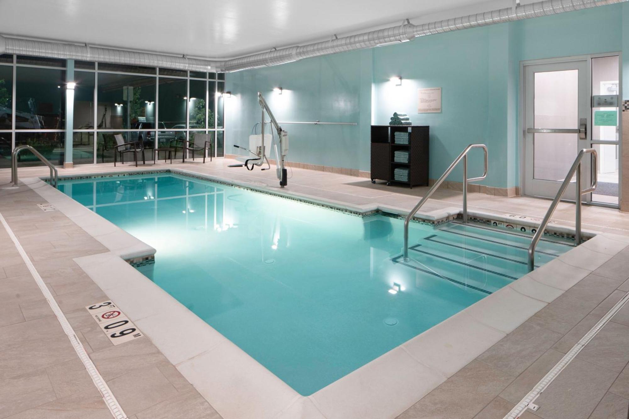 Springhill Suites ווינצ'סטר מראה חיצוני תמונה