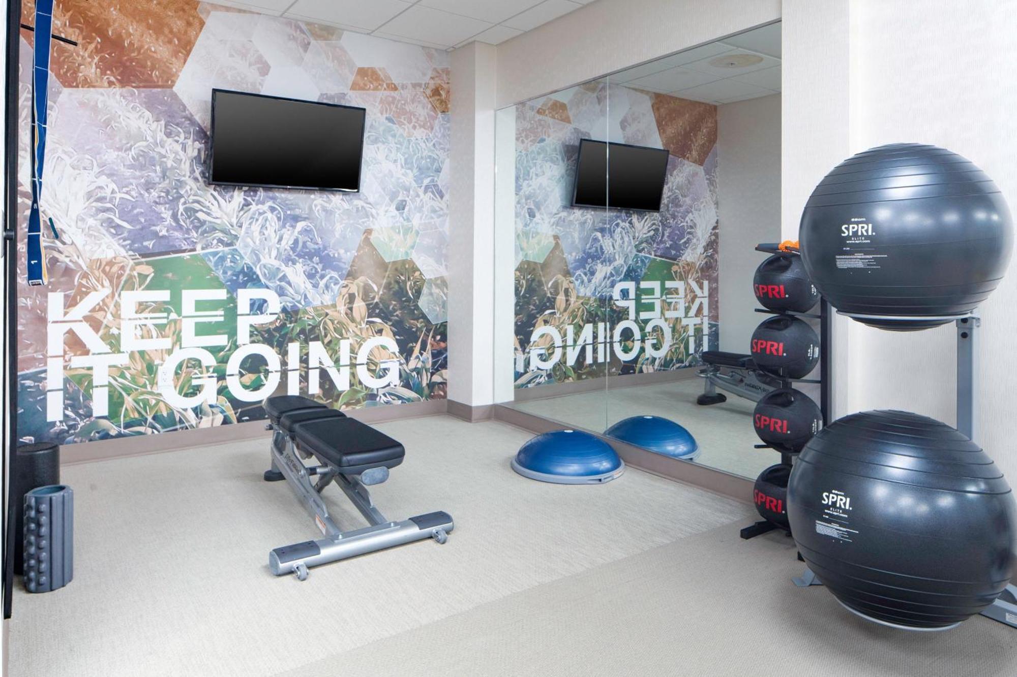 Springhill Suites ווינצ'סטר מראה חיצוני תמונה